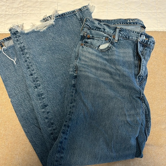 American eagle jeans. Wide leg with distressing at bottom. - Picture 1 of 5